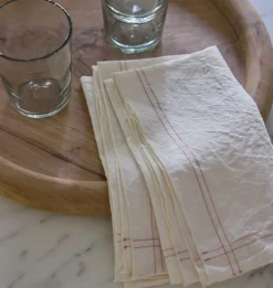 Marta Napkin S/2