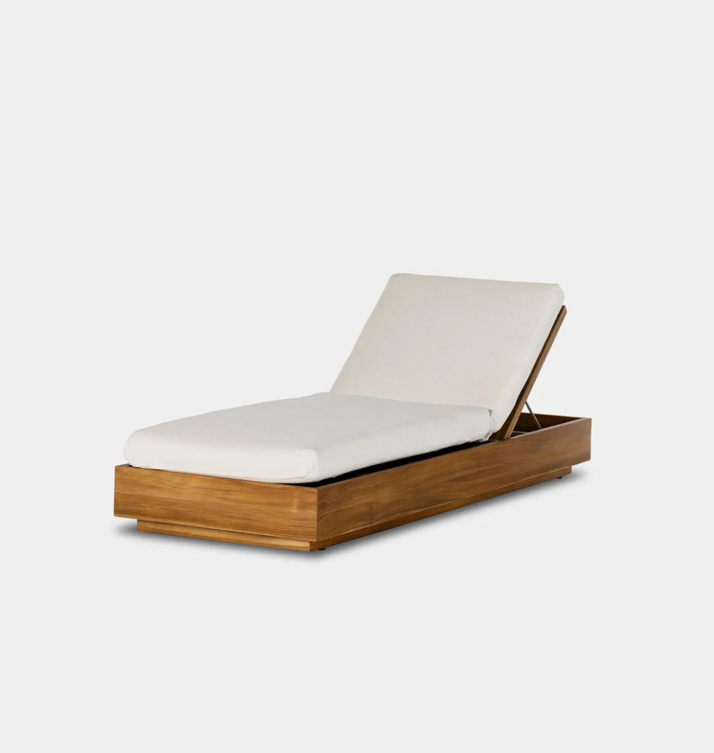 Mina Outdoor Chaise Lounge