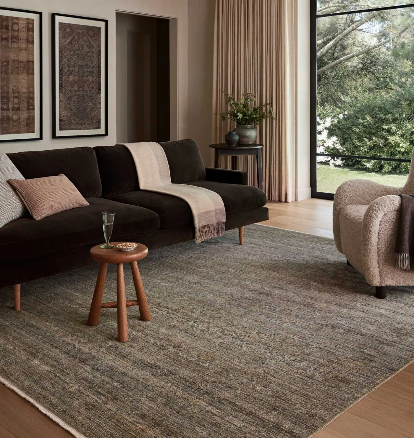 Molly MOL-05 Lagoon / Natural Area Rug