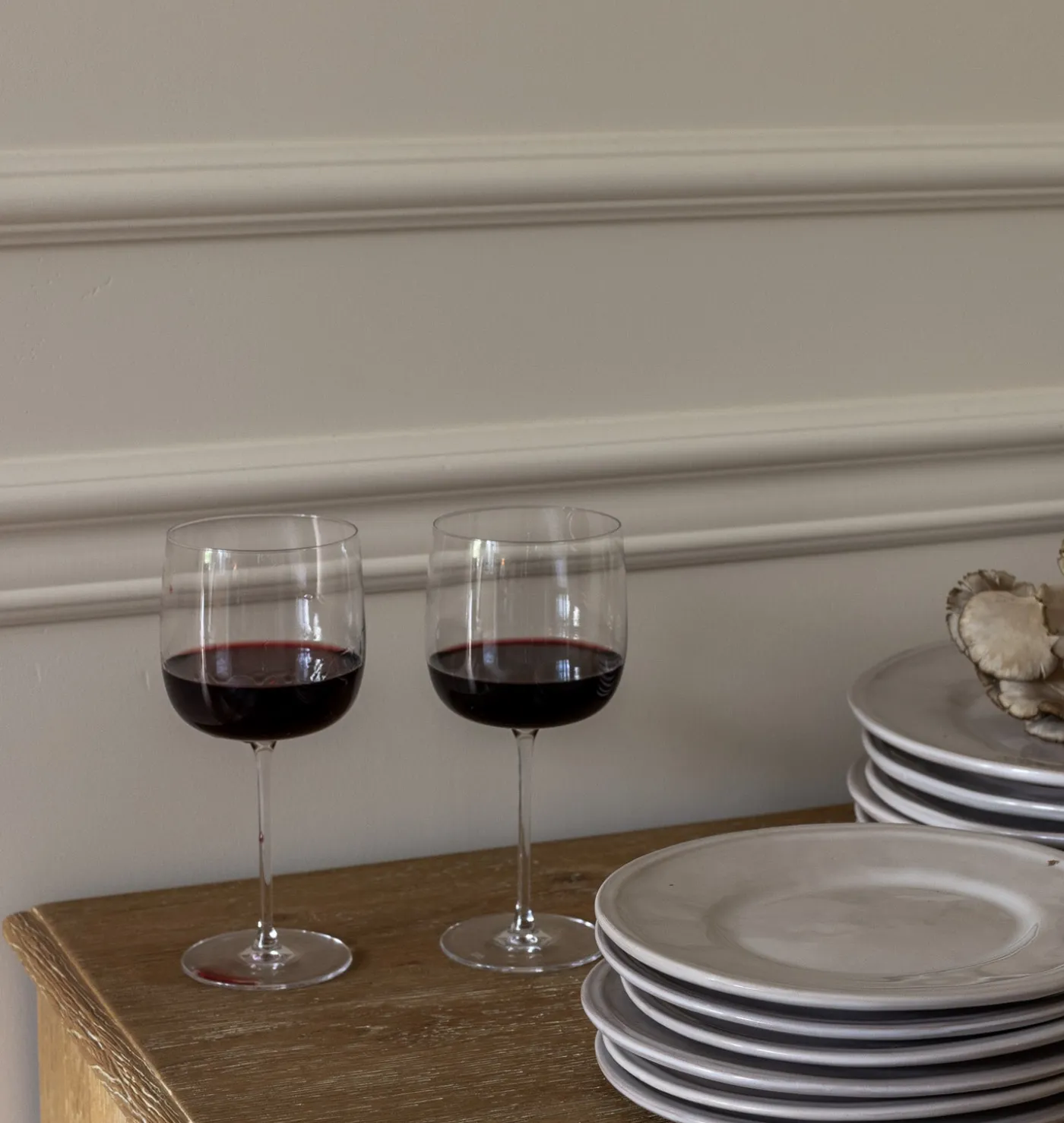 Monroe Wine Glass