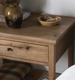 Mott Nightstand