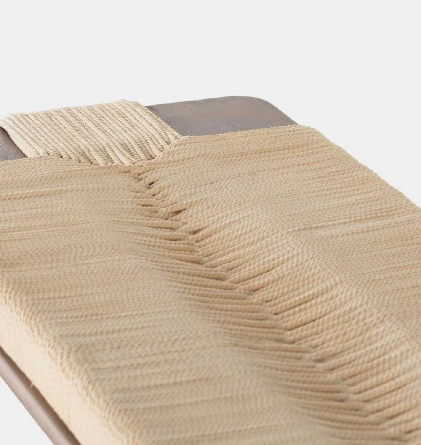Ozlo Bench