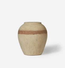 Paisleigh Vessel
