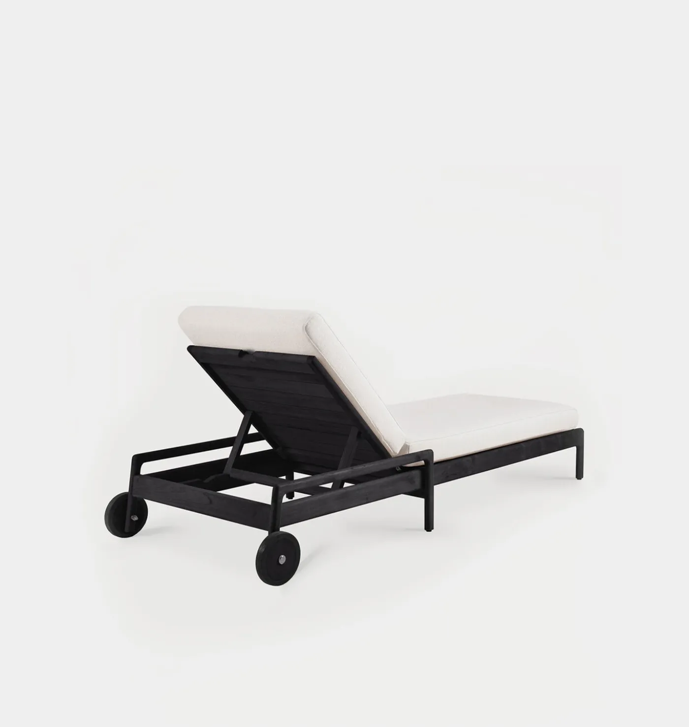 Pallas Outdoor Adjustable Lounger