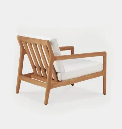 Pallas Outdoor Lounge Chair