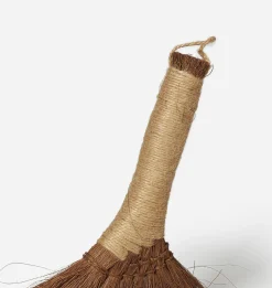 Palm Silk Hand Broom