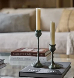 Peri Taper Candle Holder