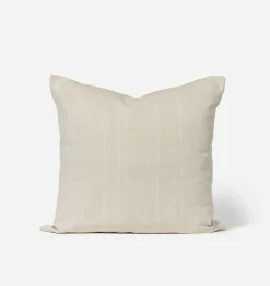 Pomo Pillow