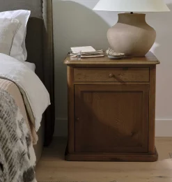 Poppy Nightstand