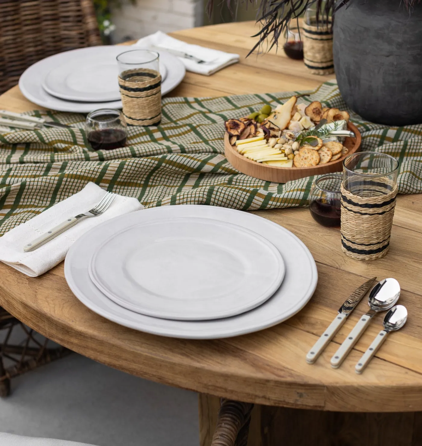 Provence Dinnerware