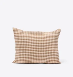 Quinn Vintage Pillow 16" x 21"