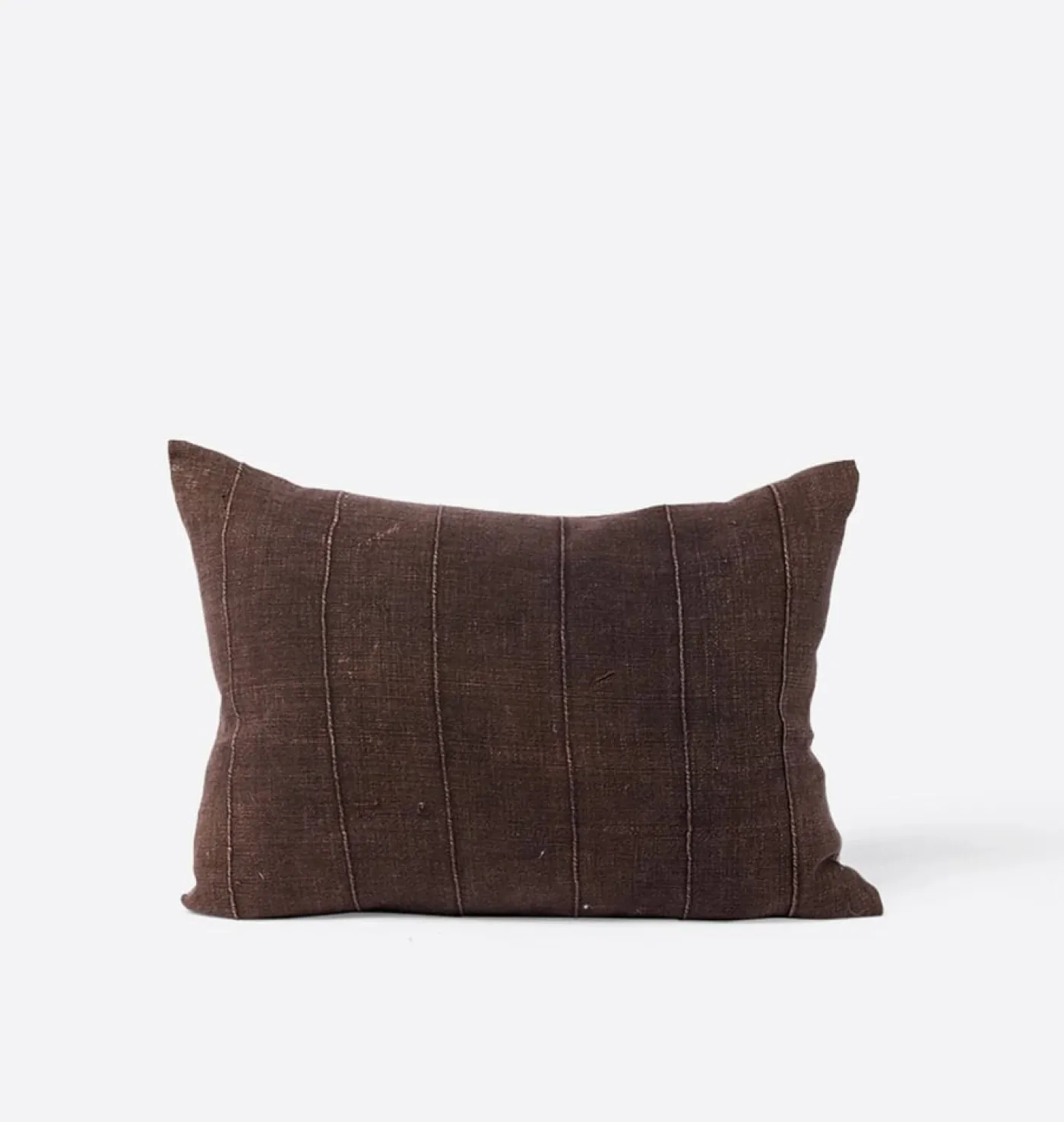 Rhea Vintage Lumbar Pillow 15" x 21"