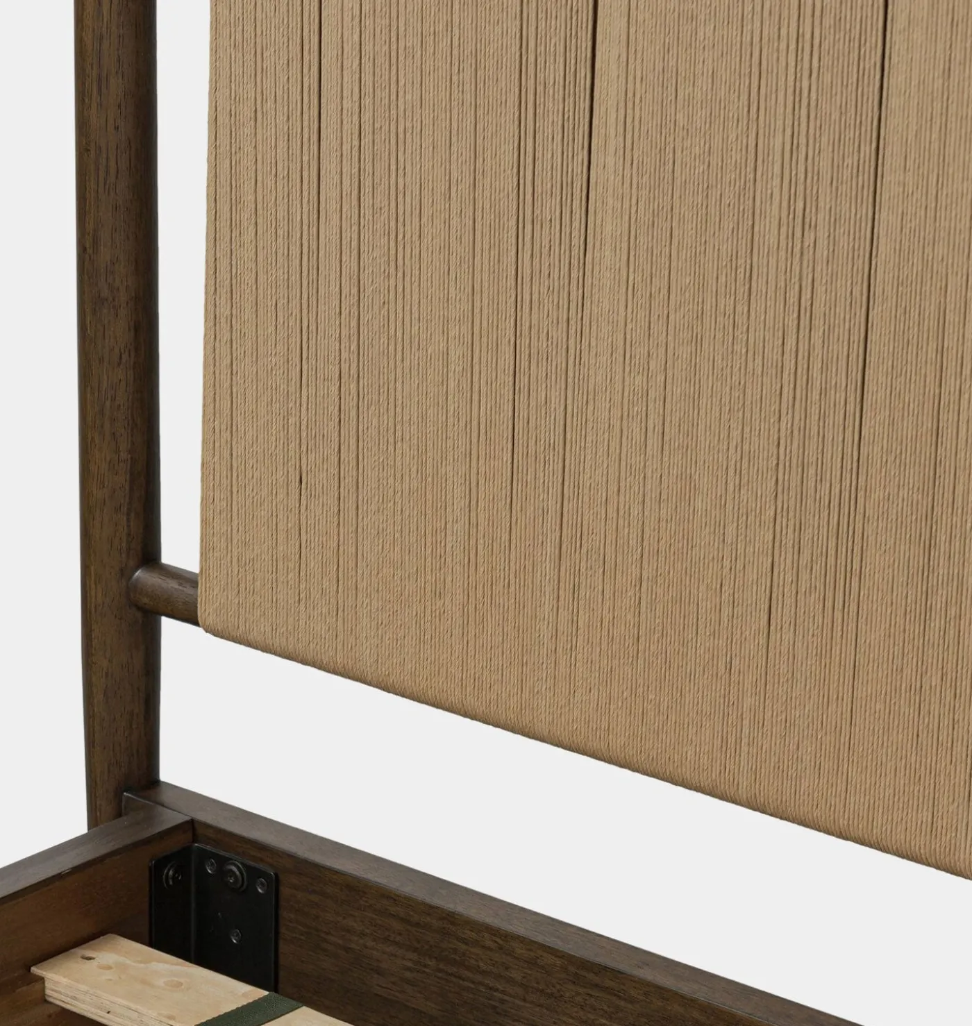 Richard Natural Rush Bed