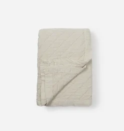 River Quilted Matelassé Blanket