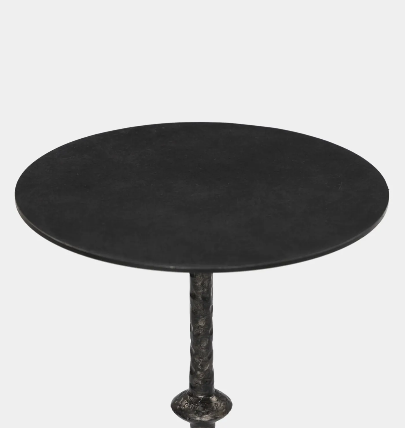Roberto End Table