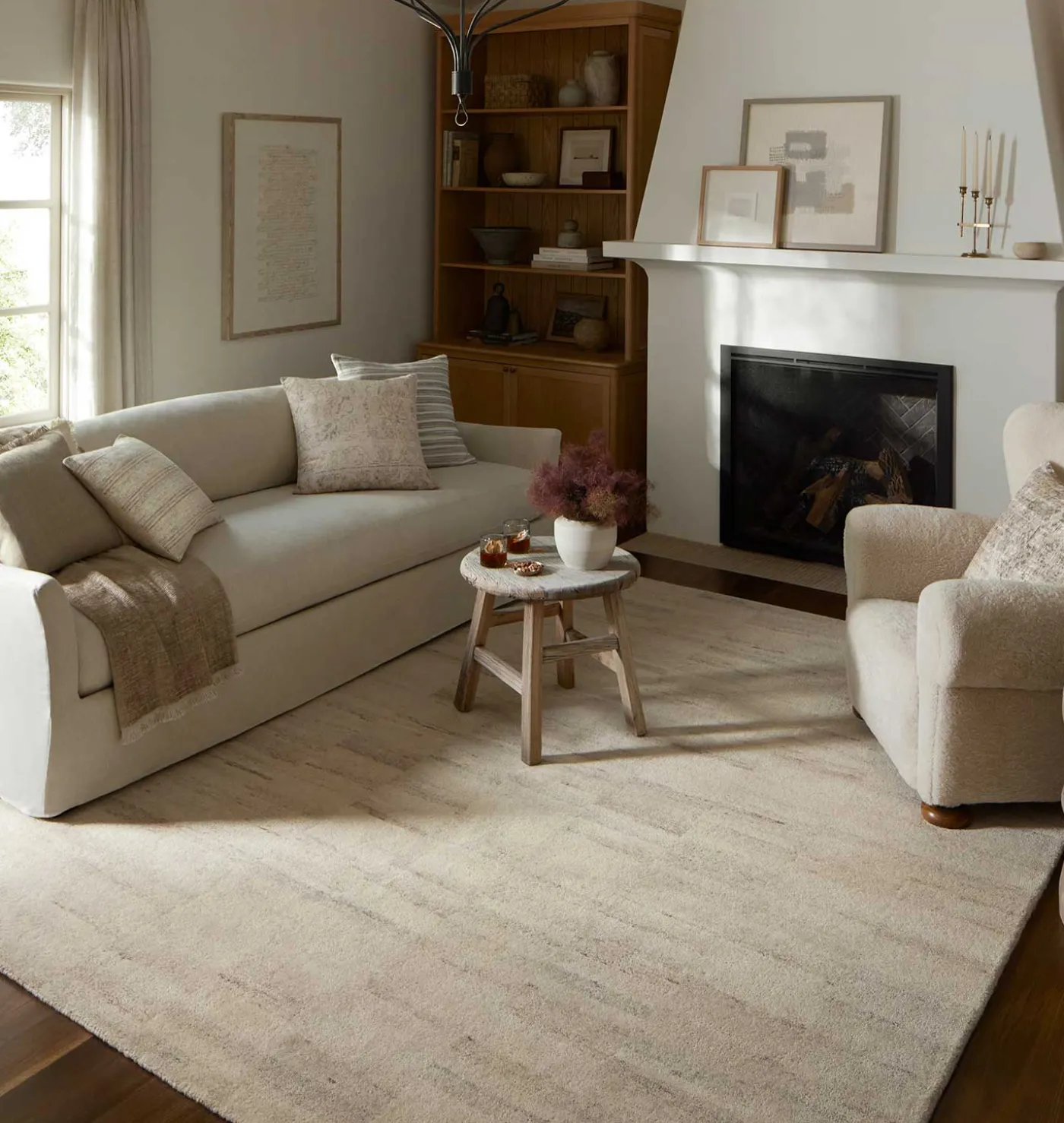 Rocky ROC-03 Natural / Fog Area Rug