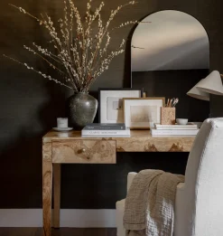 Ronald Desk
