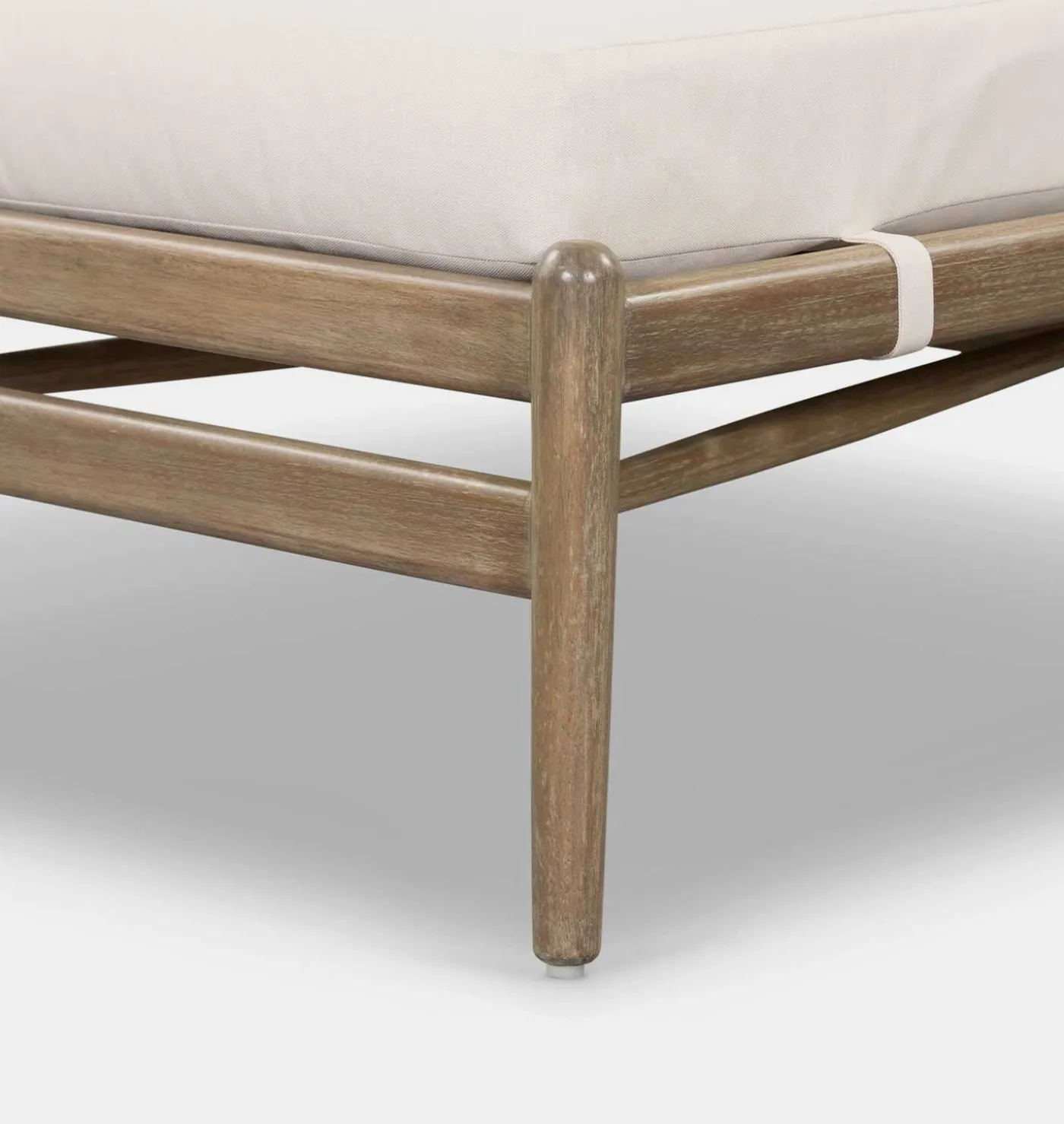 Roselyn Outdoor Chaise