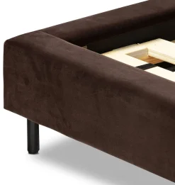 Roya Bed