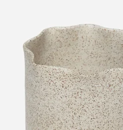 Scalloped Crock