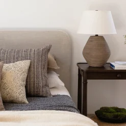 Shelby Bed