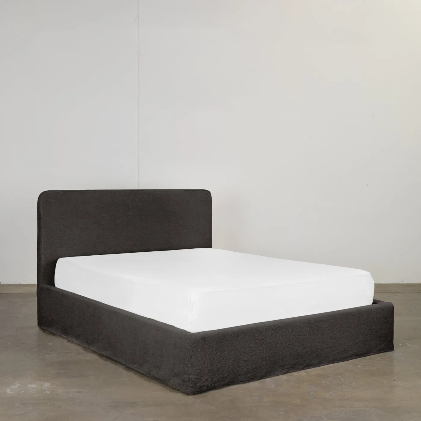 Shelby Bed