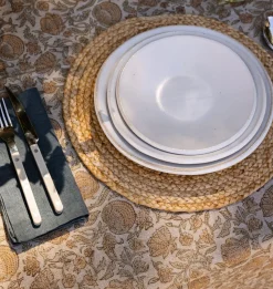 Shino Dinnerware