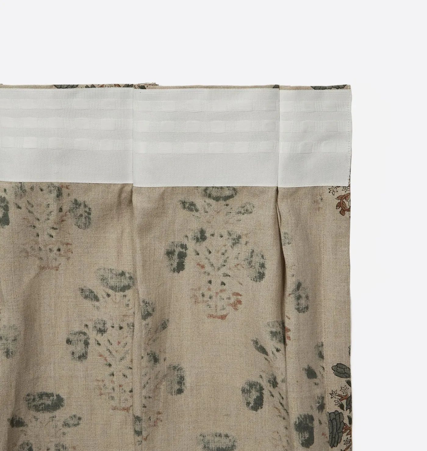Siroi Curtain Panel