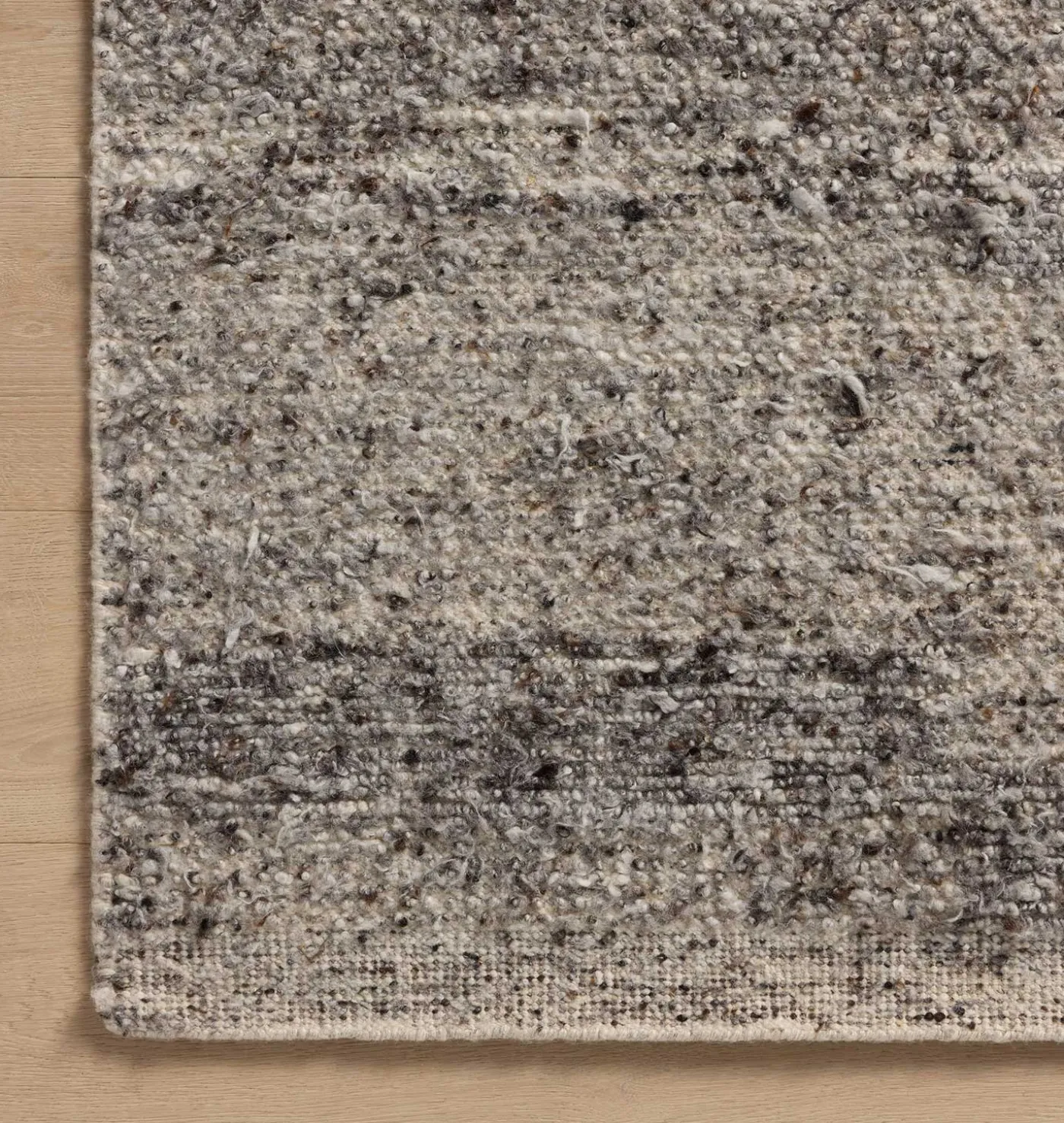Suki SUK-03 Ivory / Granite Area Rug