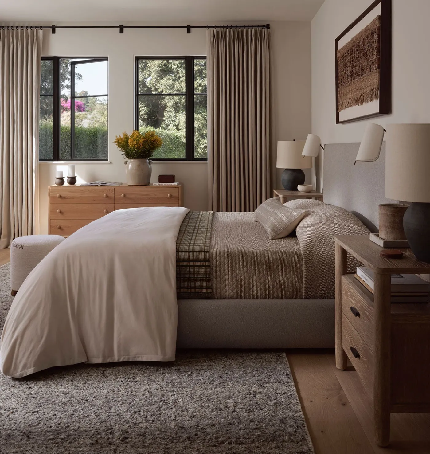 Suki SUK-03 Ivory / Granite Area Rug