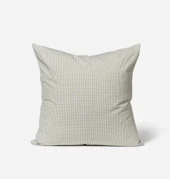 Tandil Pillow 22" x 22"