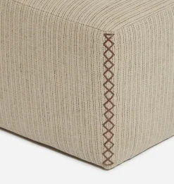 Tocho Ottoman