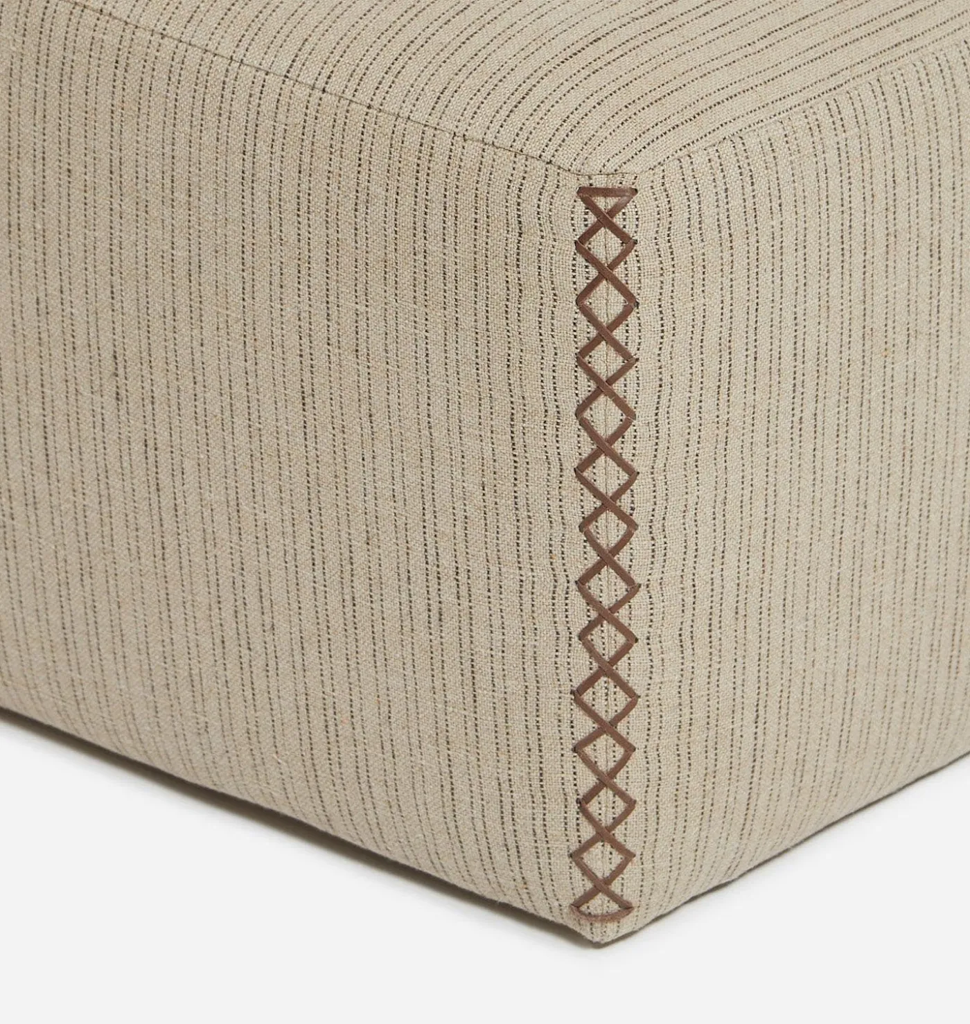 Tocho Ottoman