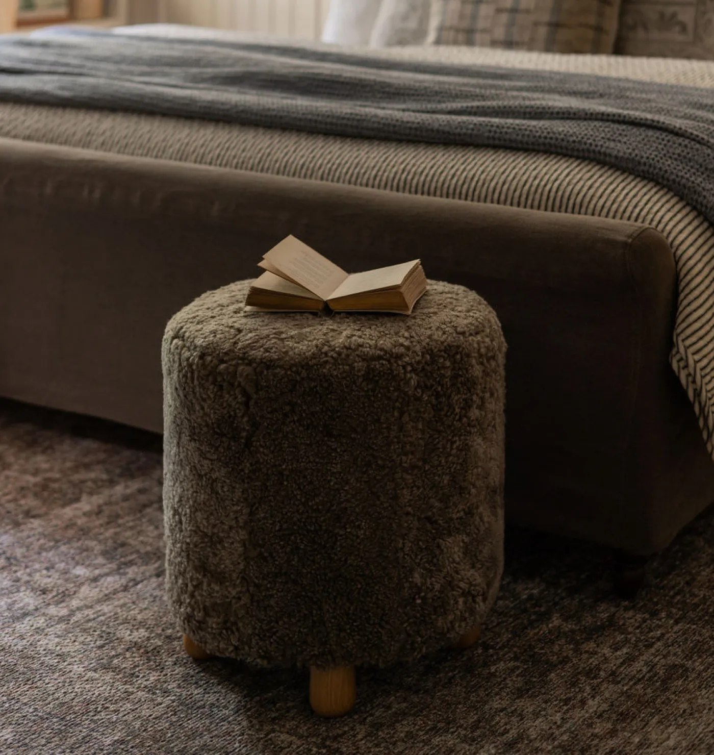 Tocho Shearling Footed Stool