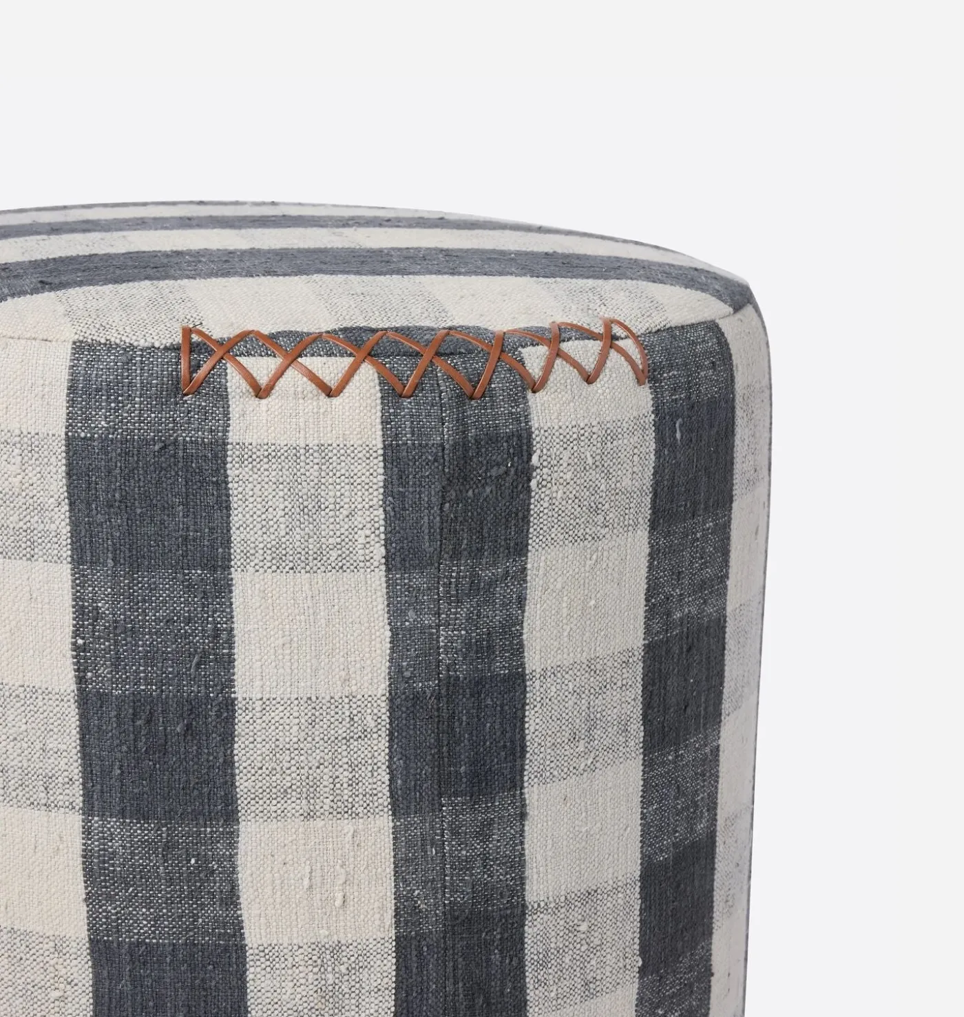 Topanga Stool J.XXV.I