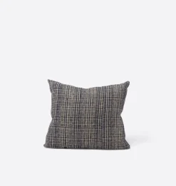 Uri Vintage Pillow 20" x 23"