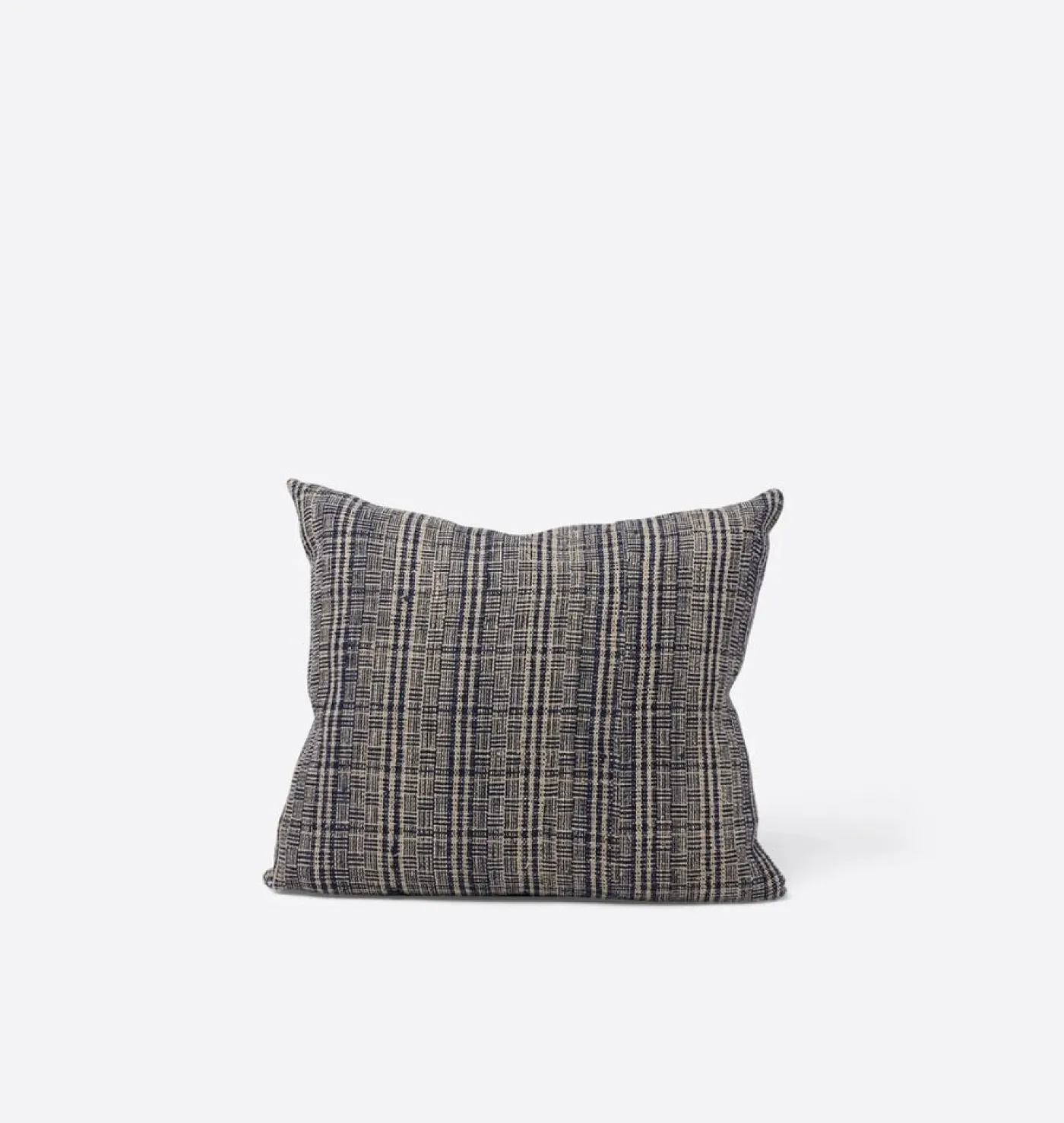 Uri Vintage Pillow 20" x 23"