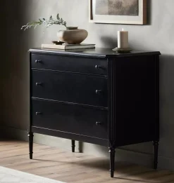 Vaughn Dresser