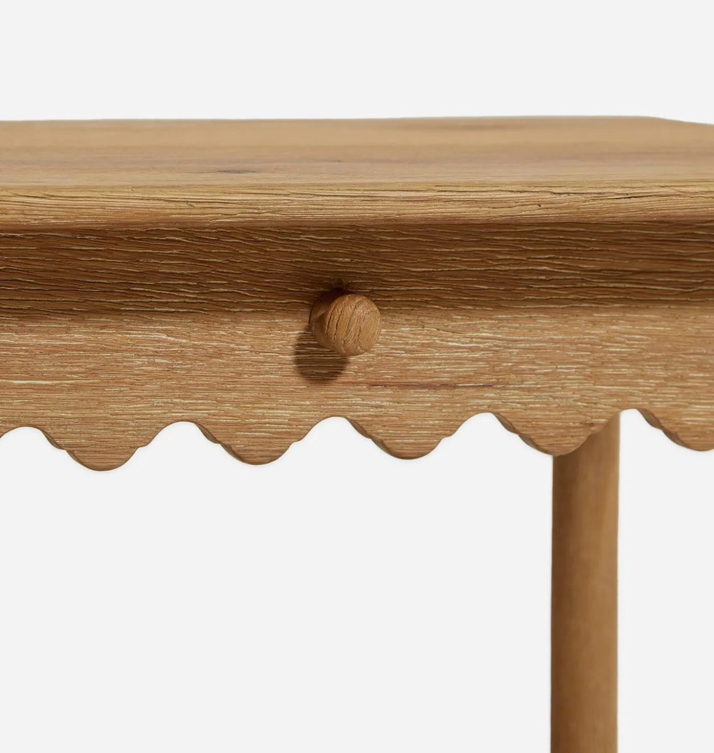 Vera Nightstand