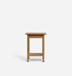 Vera Nightstand