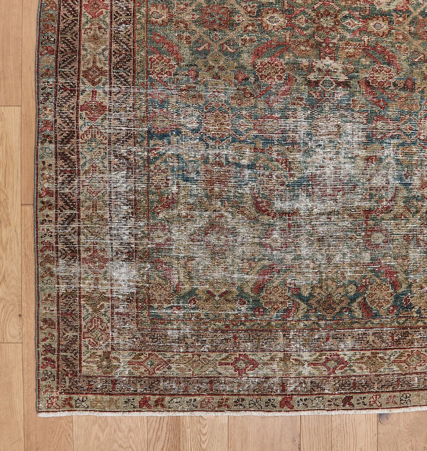 Vintage Mahal Rug 4'8" x 8'10"