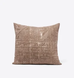Violette Vintage Pillow 20" x 22"