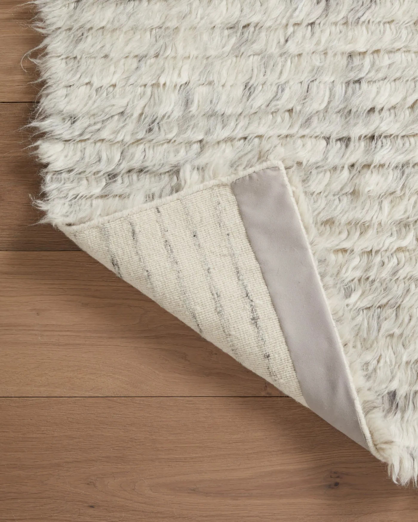 Woodland WOO-01 Silver Area Rug