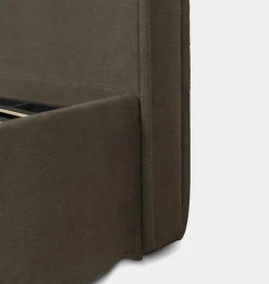 Wyndham Bed