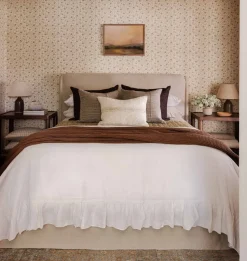 Wynn Pillow 20