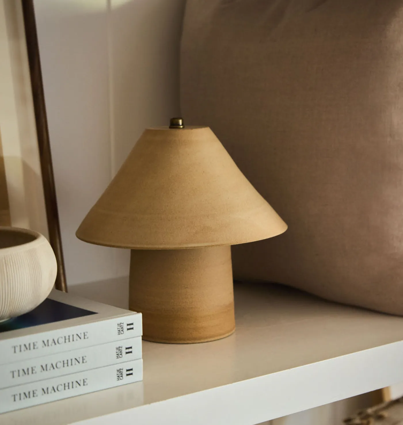 Yuma Stoneware Table Lamp